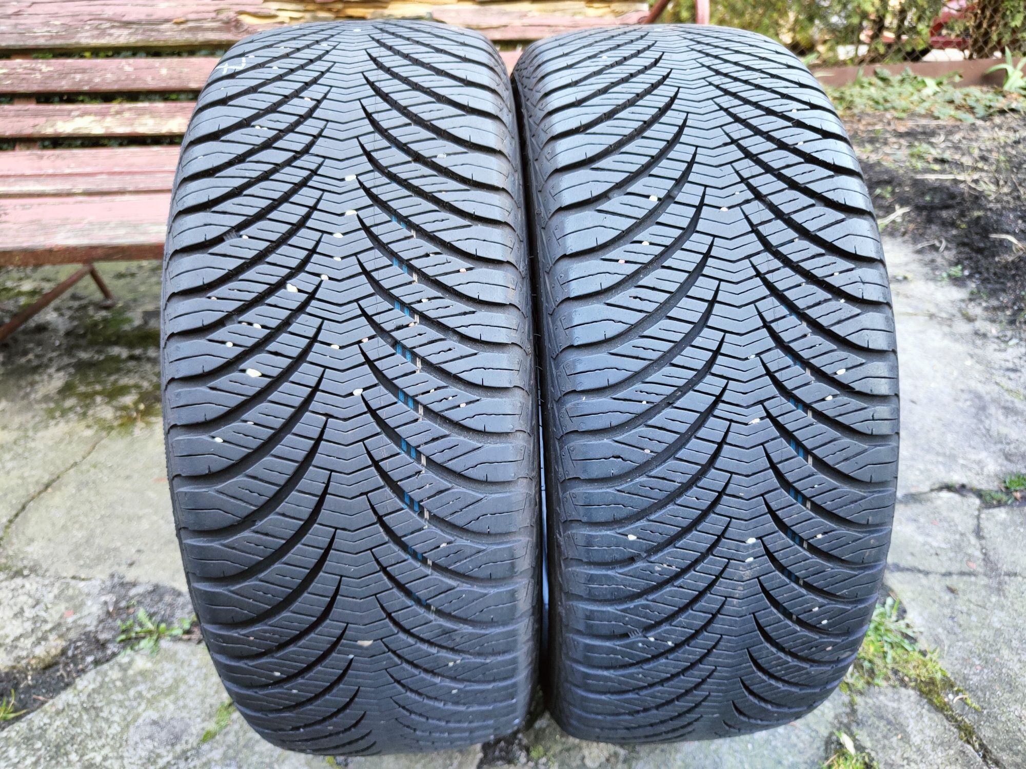 2sztuki Goodyear Vector 4 Seasons 205/55/16 91V 8mm 2020rok