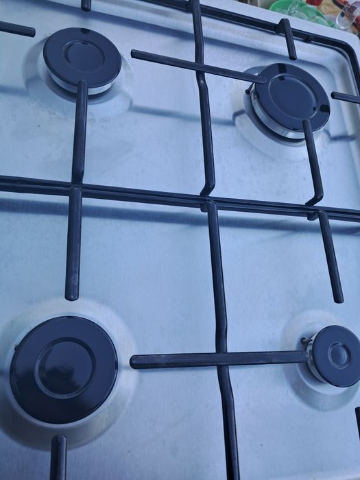 Fogao a gás com forno electrico
