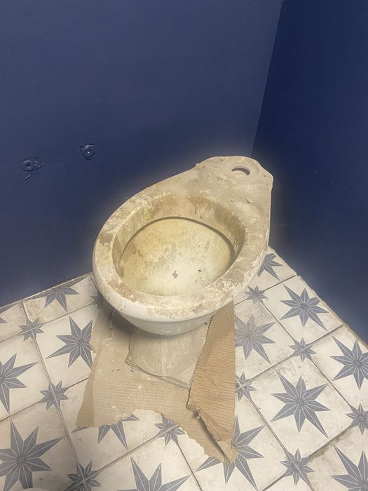 Унітаз будівельний, безкоштовно, самовивіз