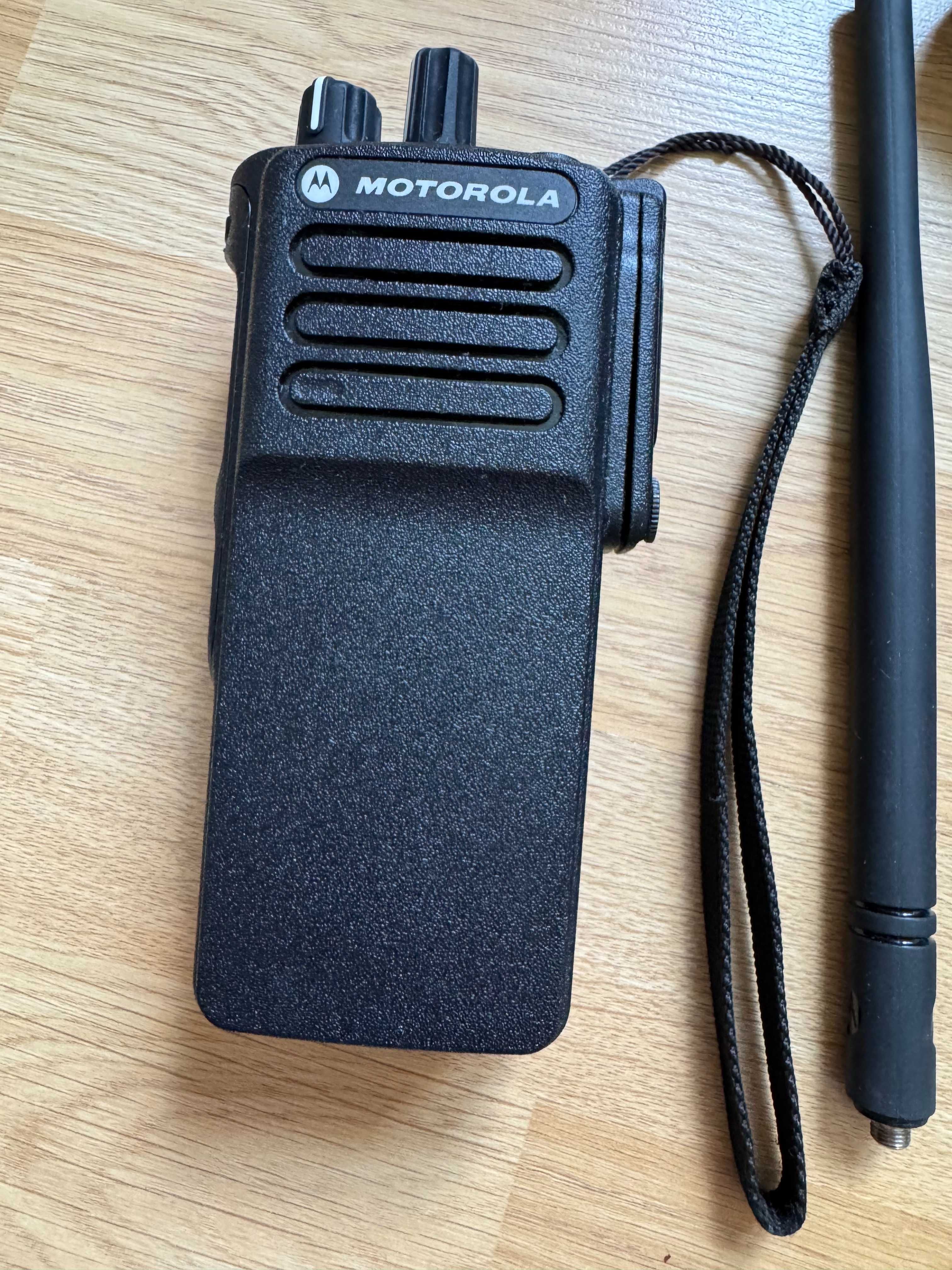 Радіостанція Motorola DP4400e потрібна прошивка заблокована