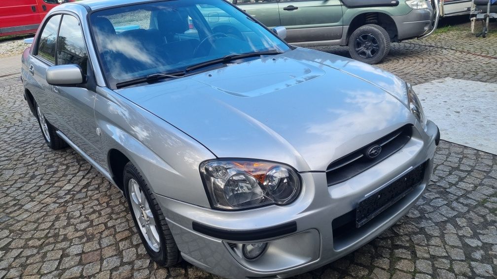 Subaru Impreza sedan 2004r