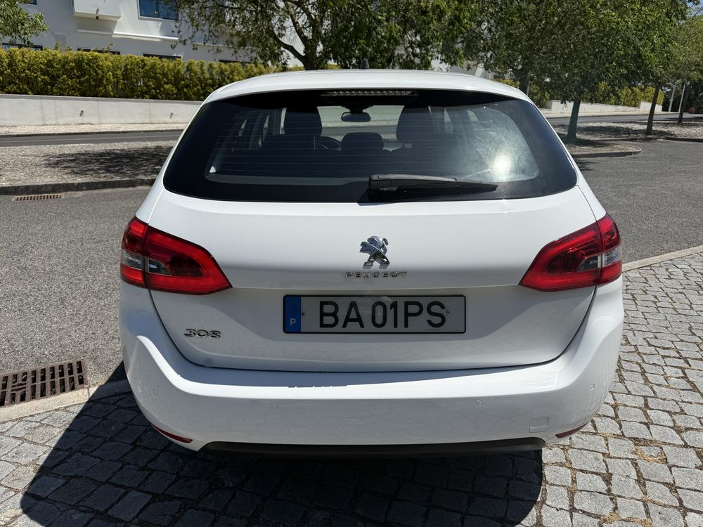Peugeot 308 automatica