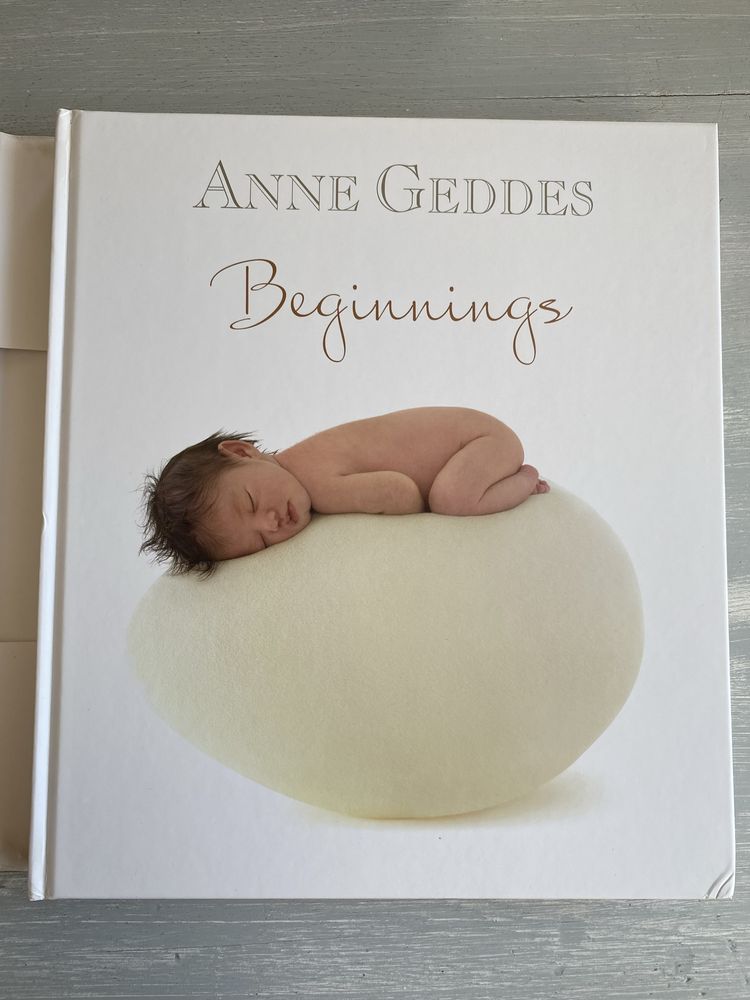 Album fotograficzny Anne Gaddes - Beginnings