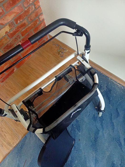 Balkonik, wózek, Rollator