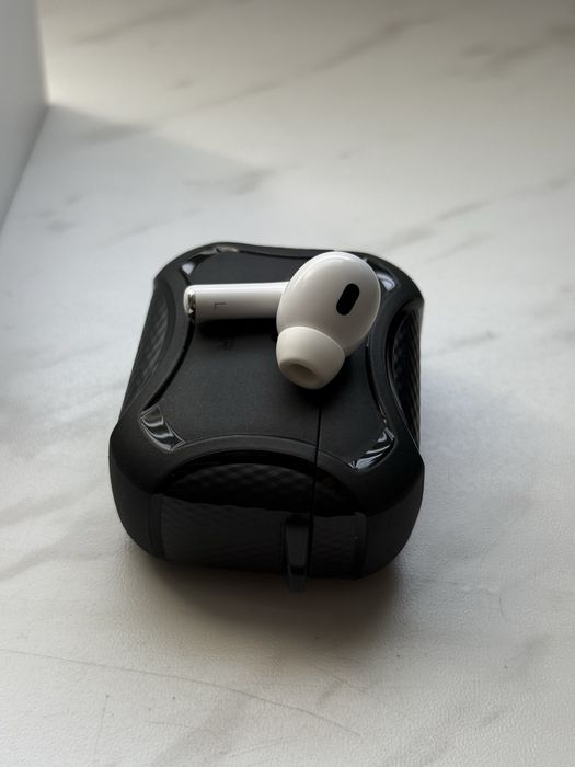AirPods Pro 2, model MQD83ZM/A MagSafe