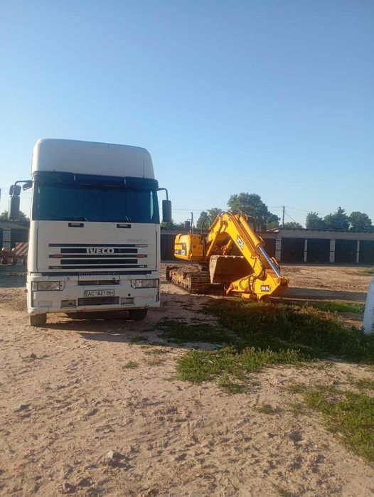 послуги трала для перевезення спецтехніки та негабариту