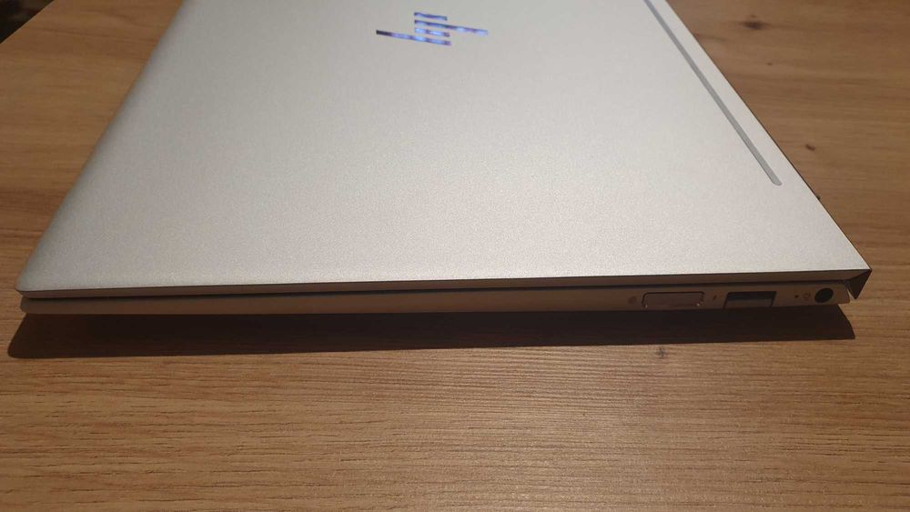 HP Envy 13 Ultrabook + Microsoft Office 2019 Home & Business