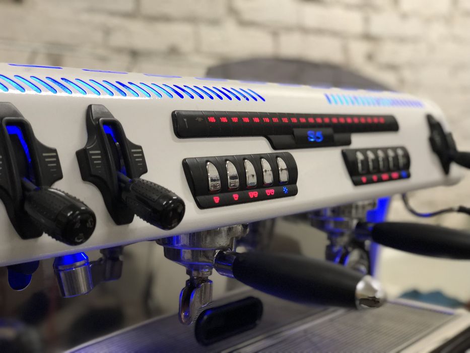 Професійна кавомашина La Spaziale S5 — зроби свою каву як в Італії