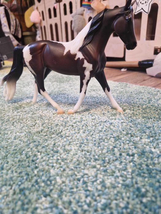 Duży koń firmy breyer