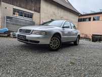 Audi A4B5 1.6 101Km LY7W/ Na części