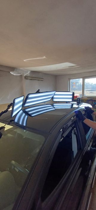 USUWANIE WGNIECEŃ bez lakierowania  ,metodą  PDR.