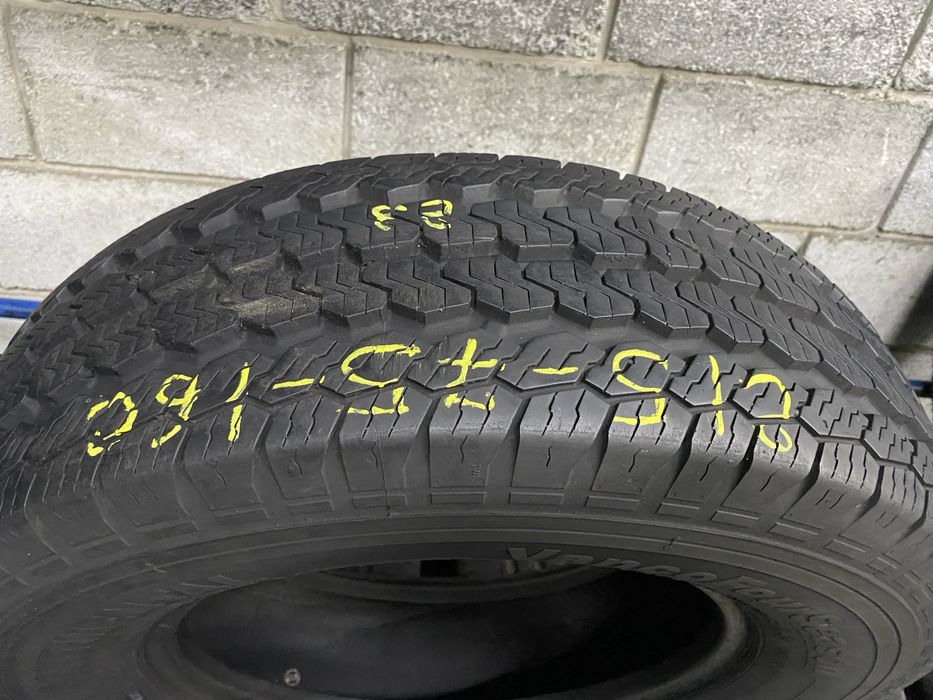 Всесезонні шини 215/75 R16C CONTINENTAL