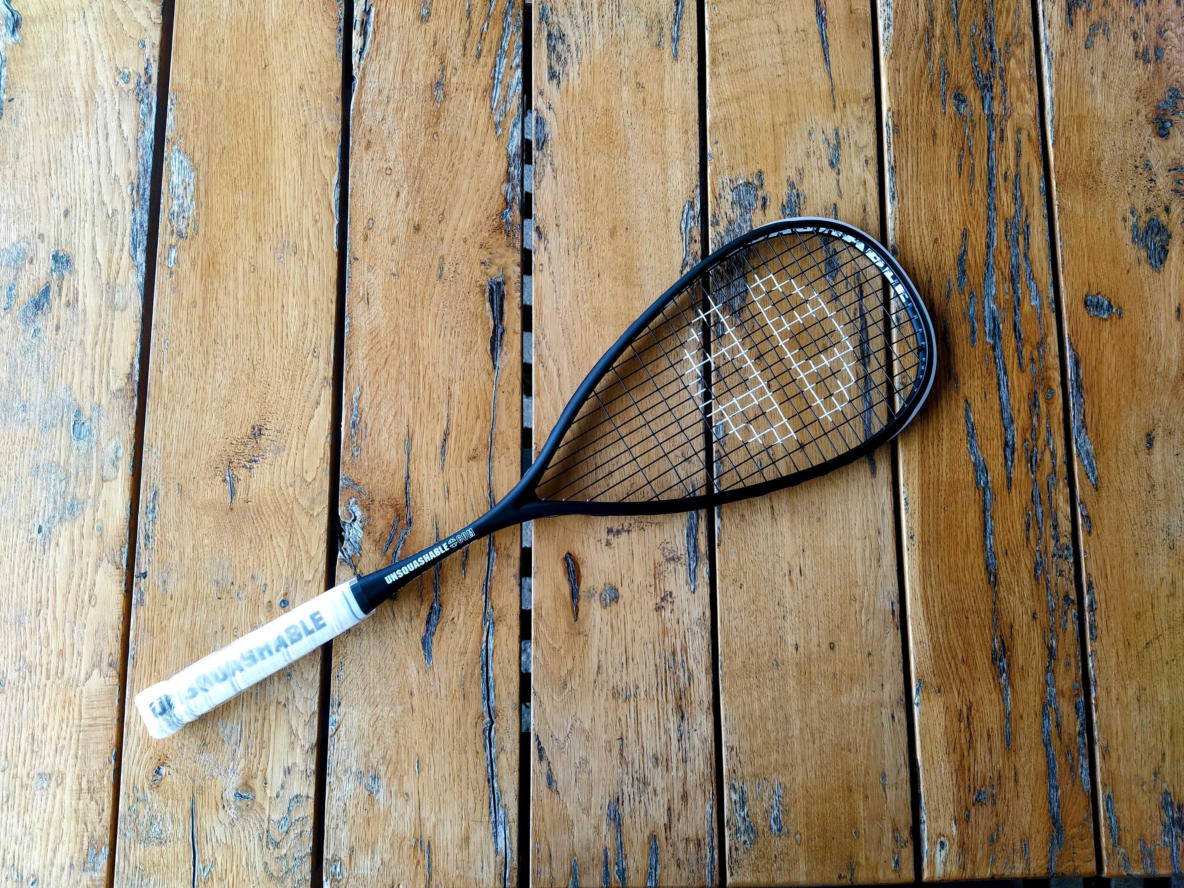 Нова ракетка для сквошу Unsquashable Ultra-Lite 135
