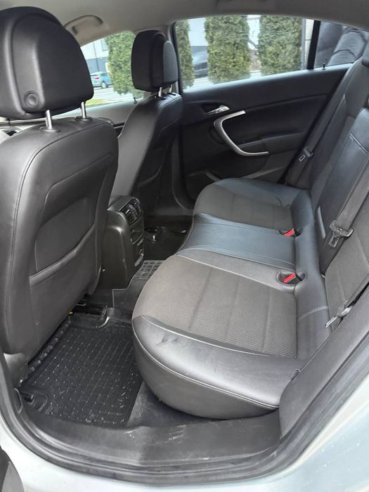 В цю ціну додою комплект літньої резини  18радіусу