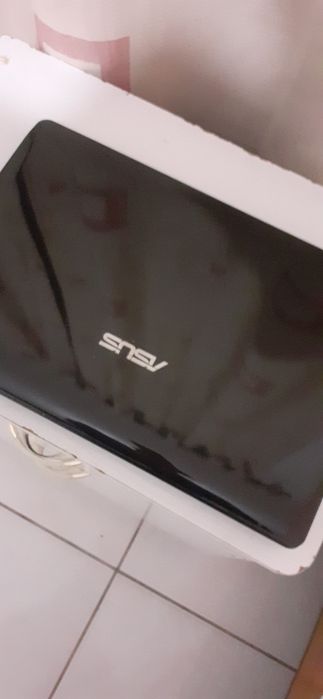 Portatil Asus i3 350m