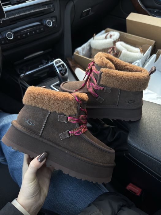 UGG Funkarra Platform lowmel tazz