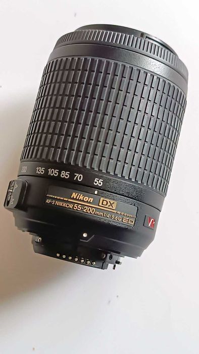 Obiektyw do aparatu Nikon - AF-S NIKKOR 55-200mm 1:4-5.6G ED VR