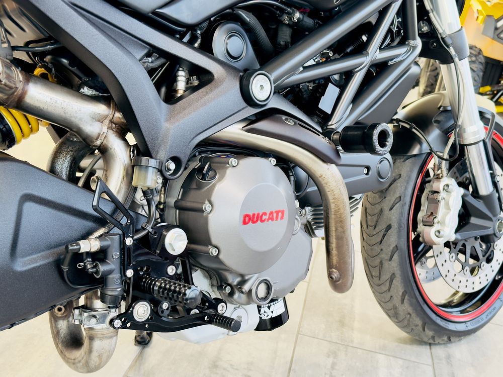 Ducati Monster 696 (SC Project) - Мотосалон