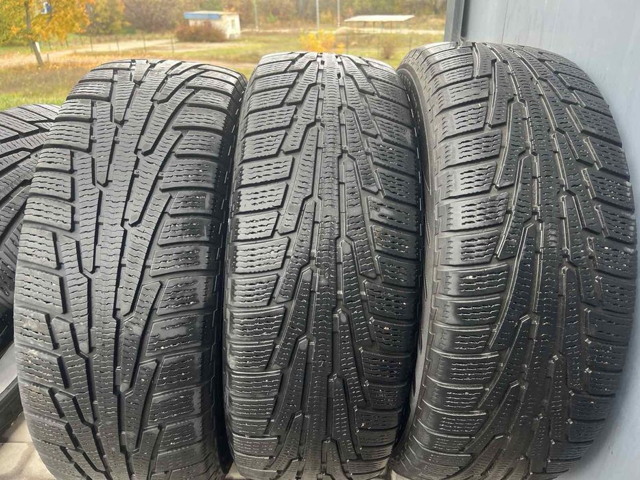 Продам резину на авто