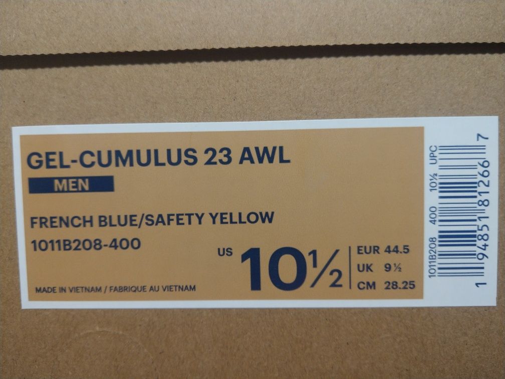 Asics Cumulus 23 awl размер us10,5 или 44,5