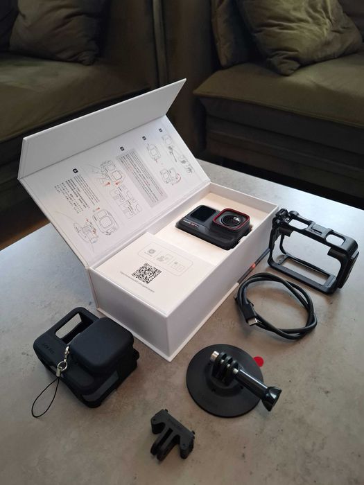 Kamera sportowa Insta 360 ace pro