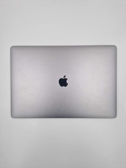 2019 MacBook Pro A2141 16" / i7-9750H / 16 GB / 512 GB / Touchbar