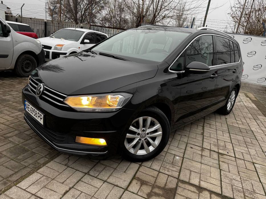 Продам Volkswagen Touran 2015г., 2.0 дизель. Обмен, Лизинг