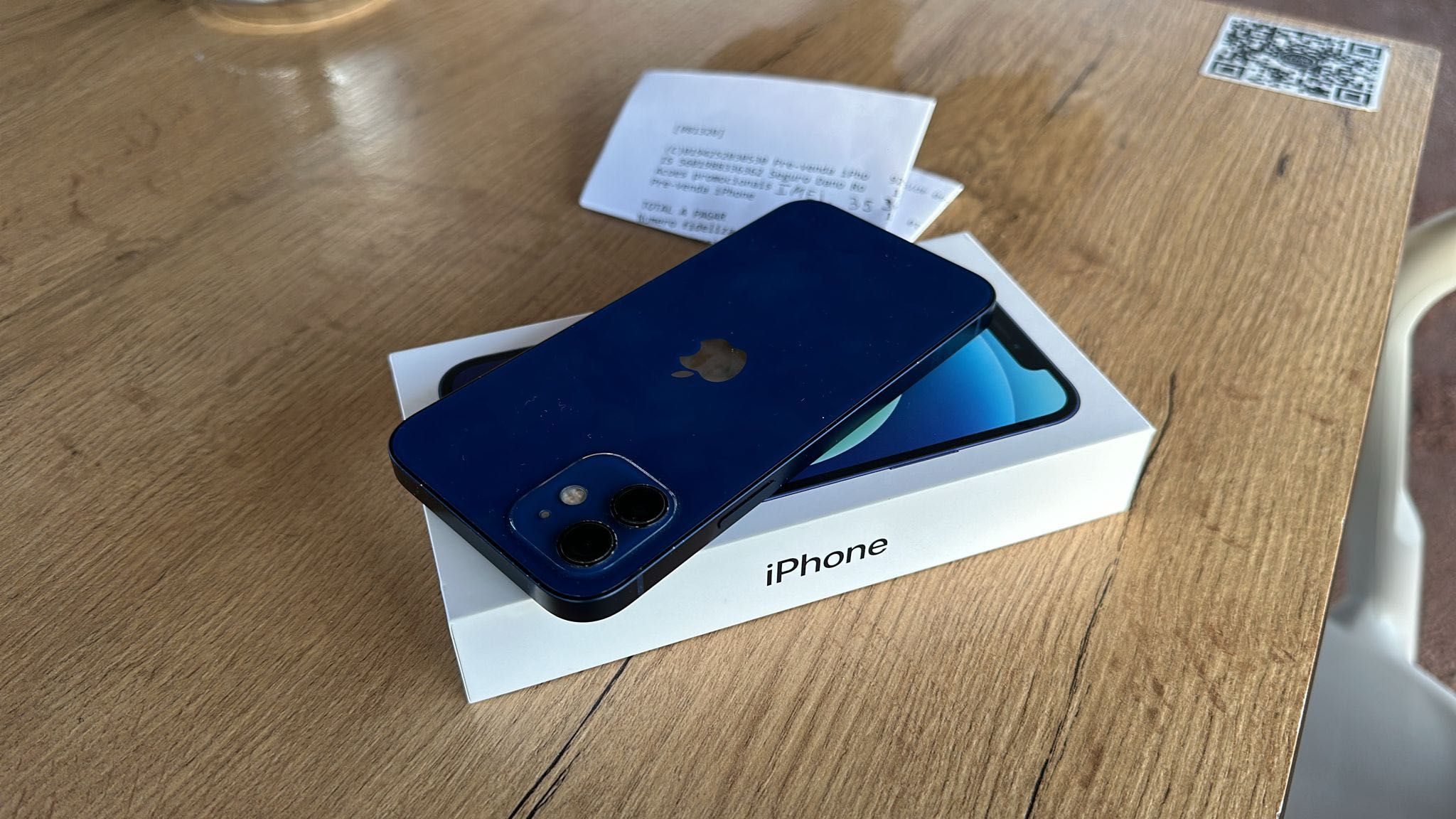 Vendo iPhone 12 64Gb Livre Azul Fatura de Compra