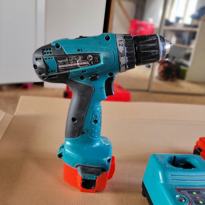 Makita 6271D wiertarto-wkrętarka 12V używana, sprawana, 2 baterie,