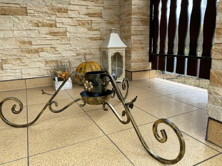 Stojaki choinkowe SPRZEDAŻ HURTOWA