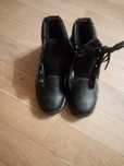 Buty robocze z wzmocnieniem