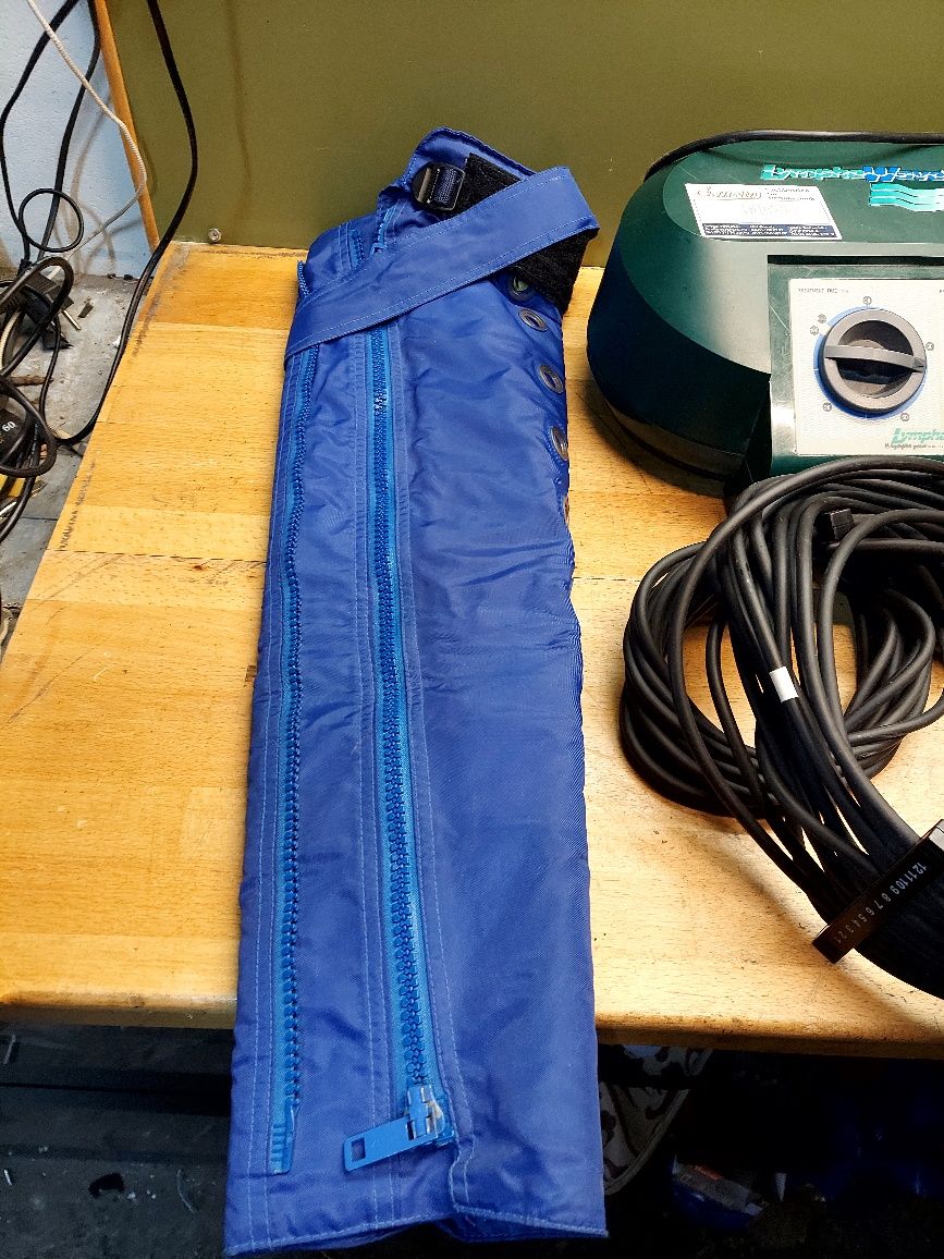 Aparat do masażu uciskowego LYMPHA WAVE 301 ET