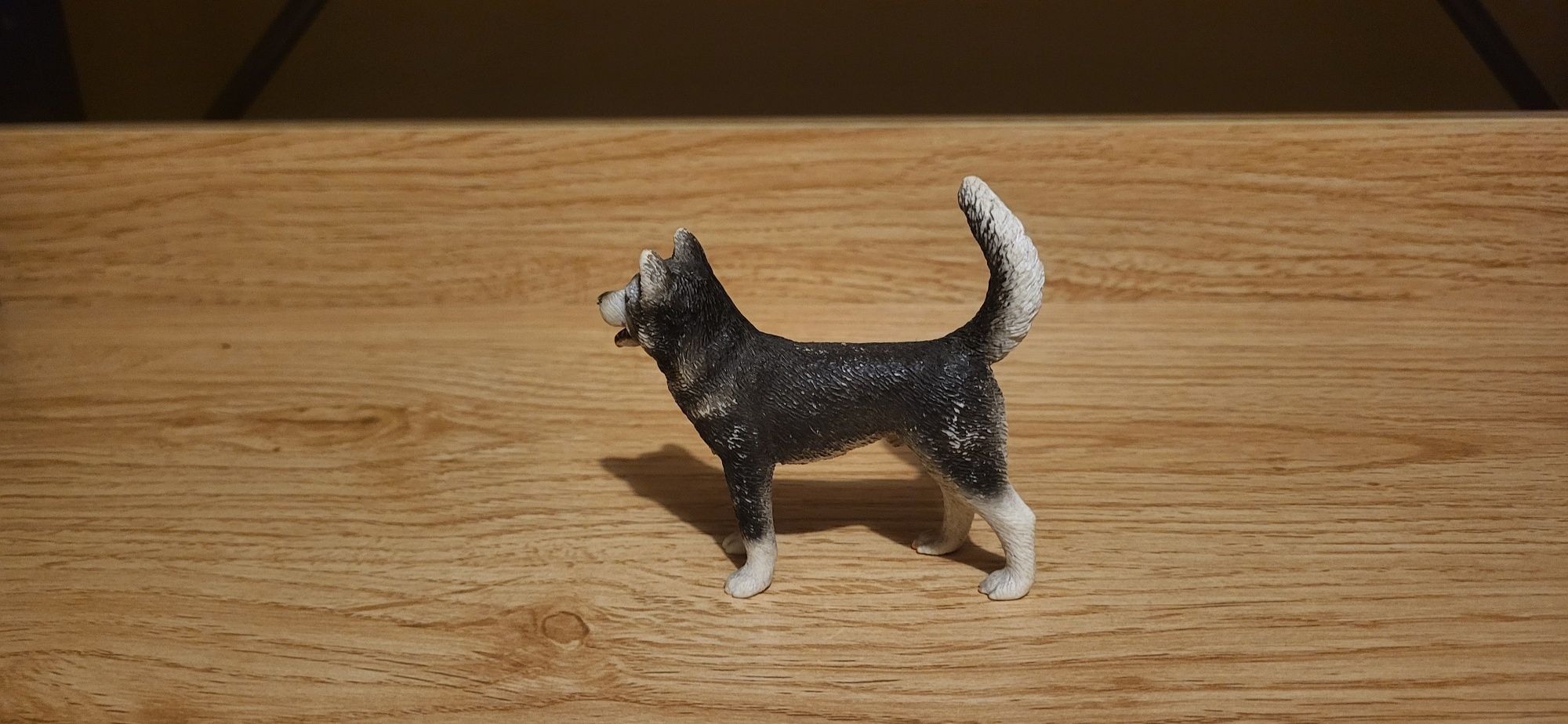 Schleich pies husky figurka model wycofany z 2007 r.