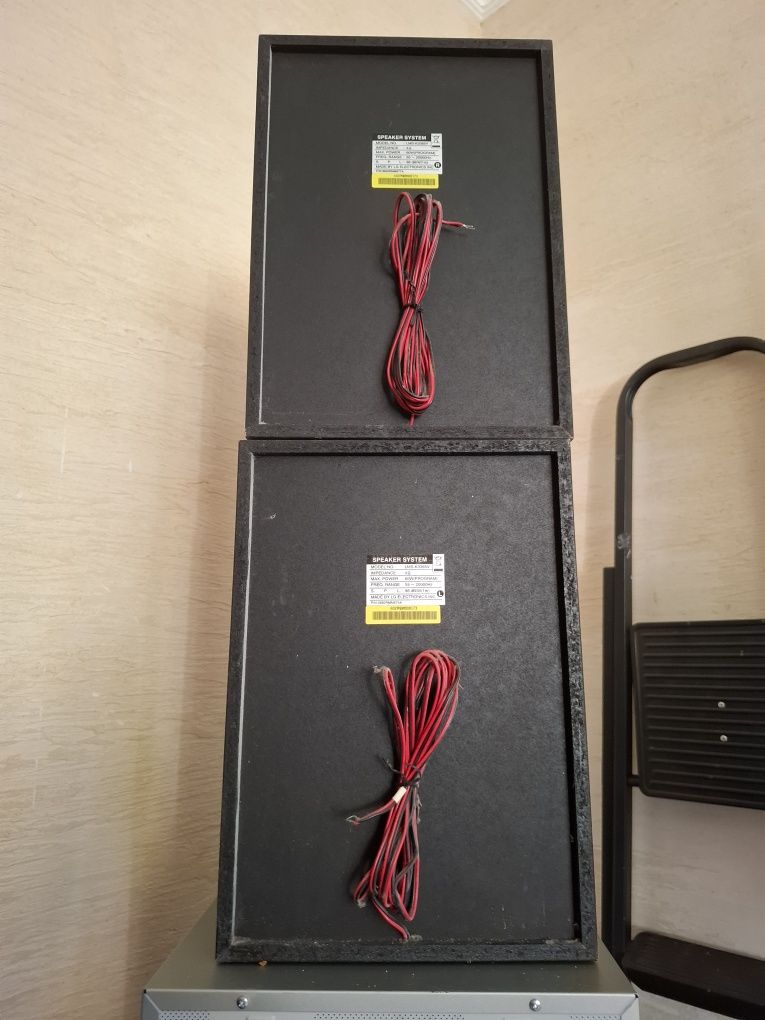 музичний центр LG LM-K3365, з функцією караоке