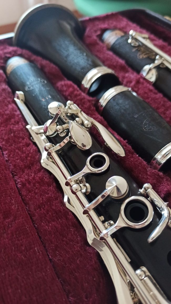 Clarinete Buffet Crampon E13