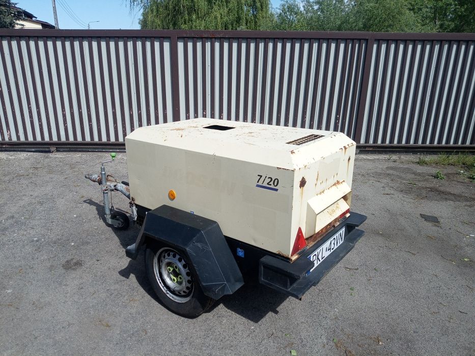 Kompresor śrubowy sprężarka DOOSAN 7/20 Ingersoll Rand 2016 rok rej PL