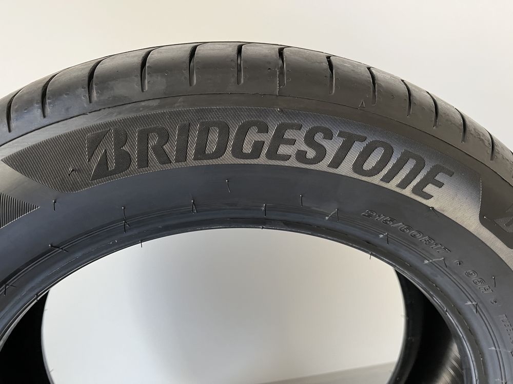 Opony letnie Bridgestone R17/60/215 NOWE!