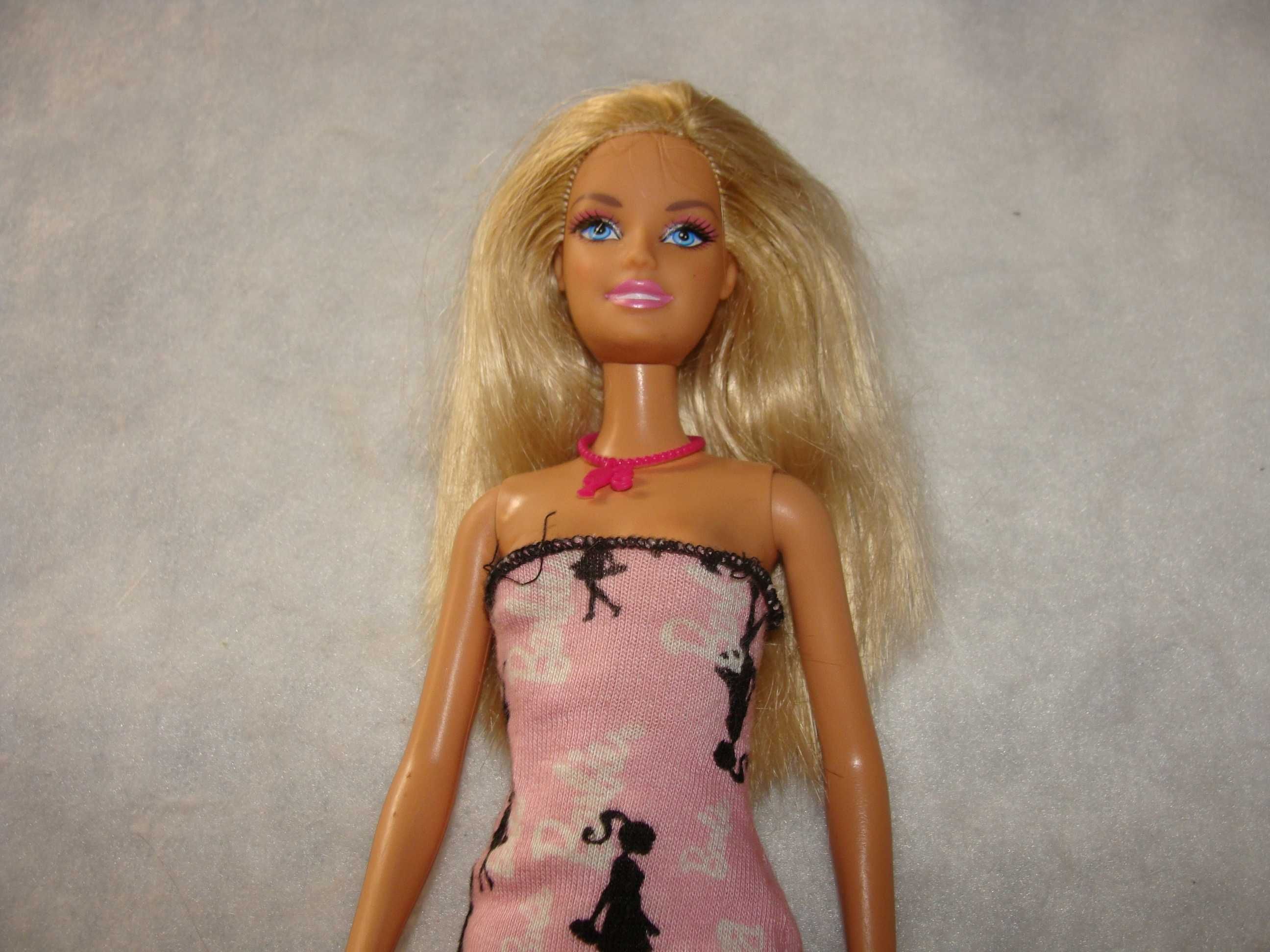 Boneca Barbie (Ref. R4184)