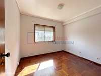 Apartamento T3 em Esgueira