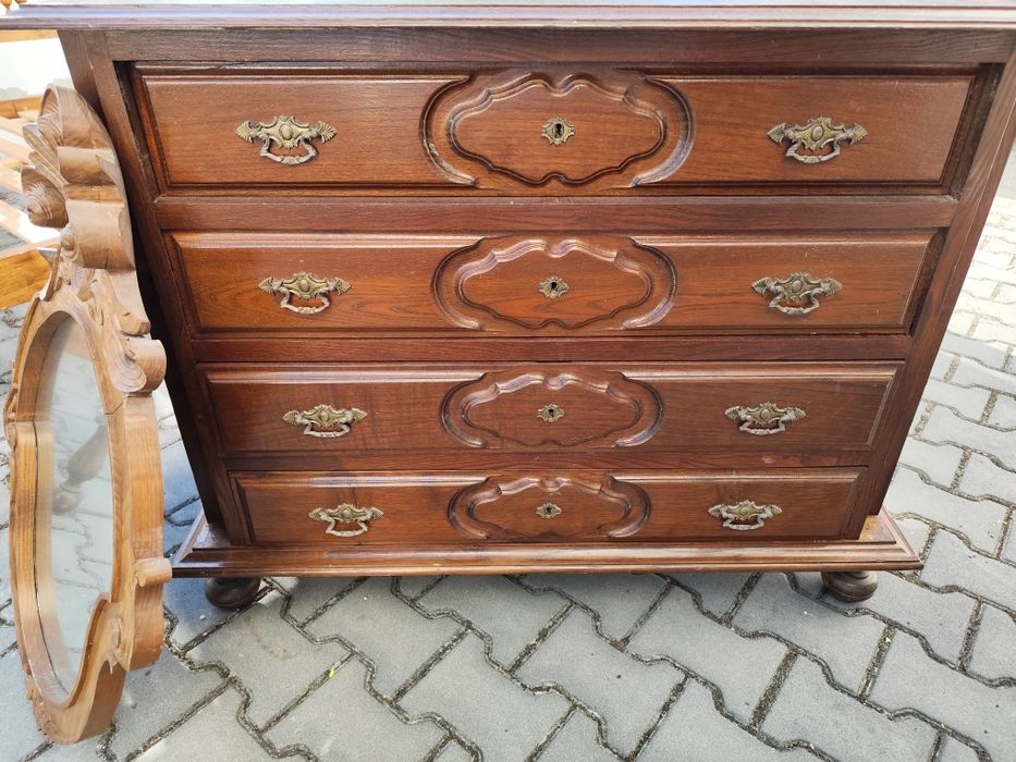 Mobília de quarto antigo