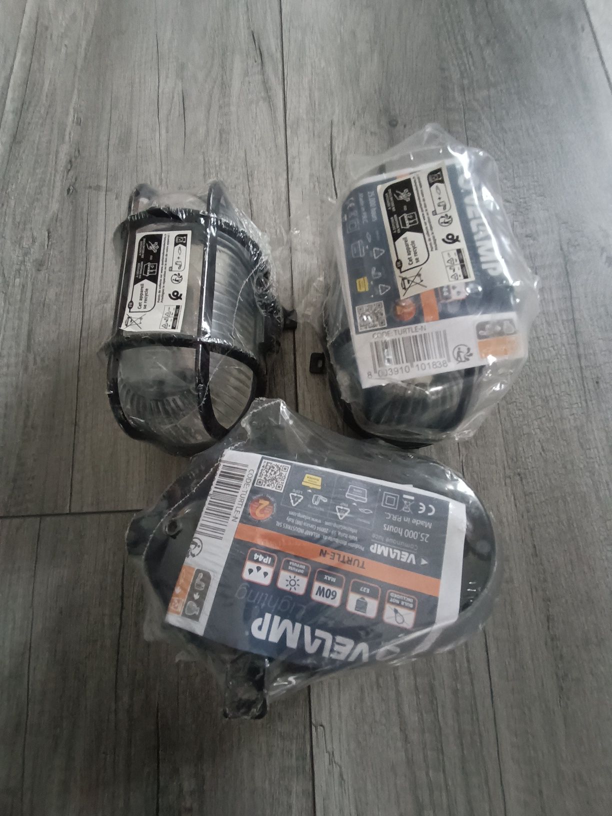 Sprzedam 3 nowe lampy