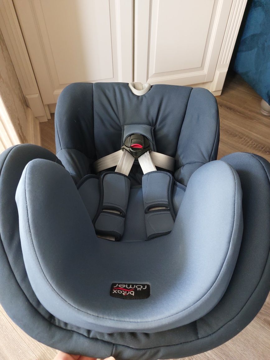 Автокрісло Britax King 2