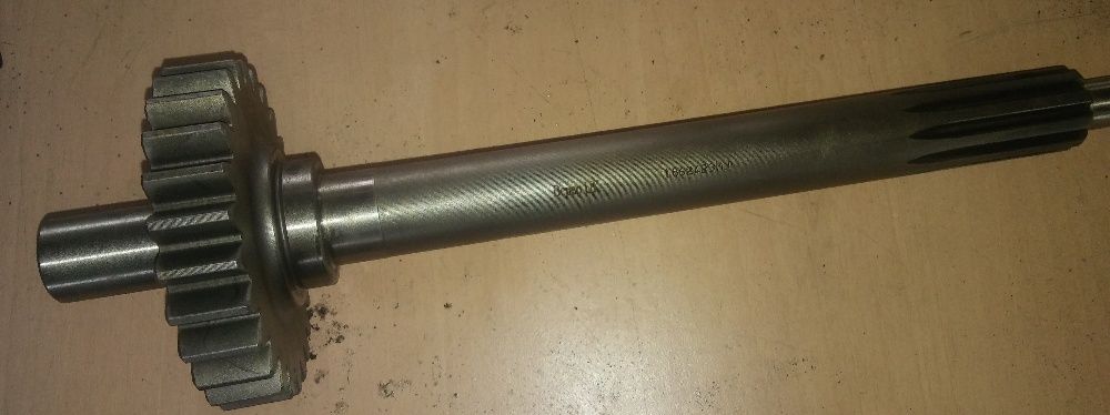 Wałek sprzęgła z-26 1-stopień 4514 gruby frez (Bepco)