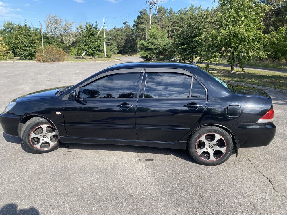 Mitsubishi Lancer 9 2006 1.6 бензин/газ