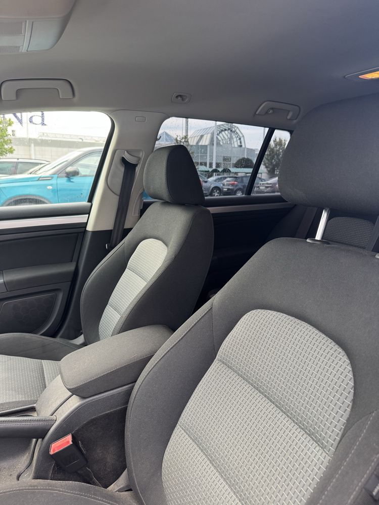 Skoda superb 2 2012rok hak