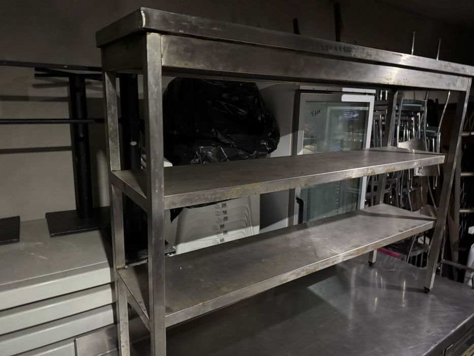 Bancada de apoio em inox para restauração