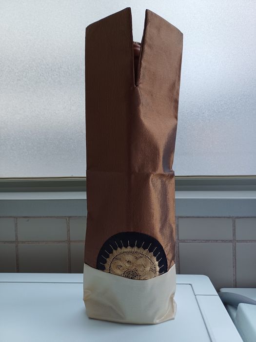 Bolsa/Porta-garrafas de estilo chinês, de cor castanha - NOVA