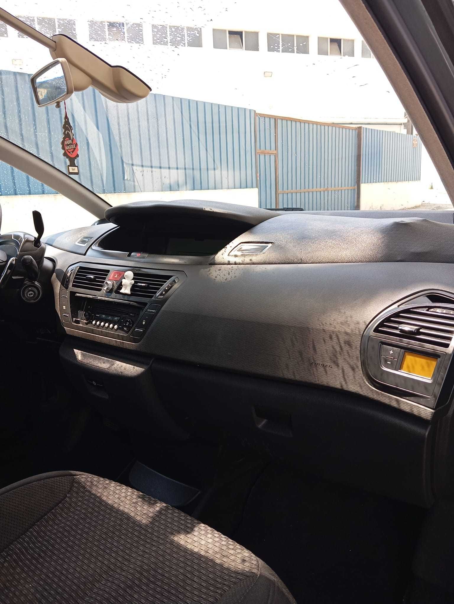 Vendo C4 Picasso Automatico.