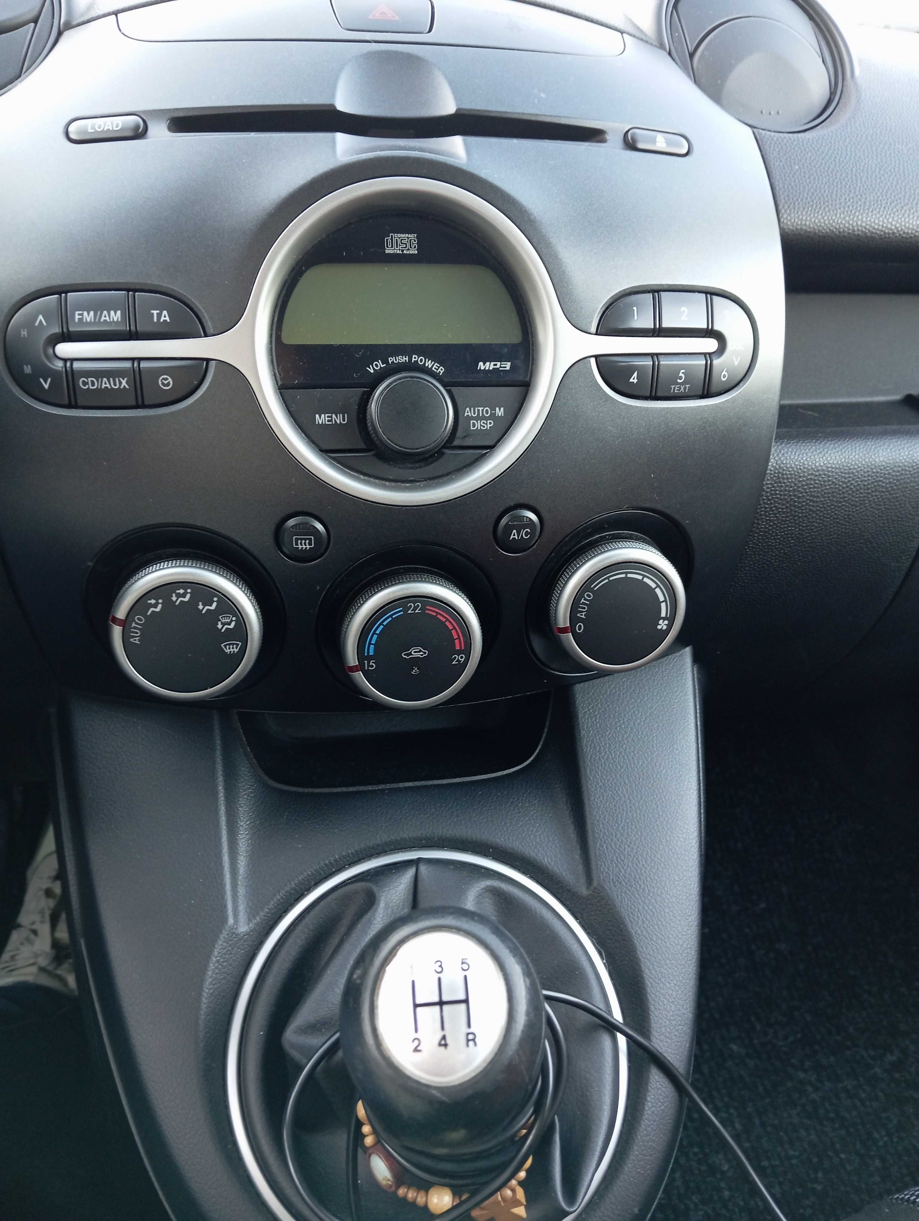 Mazda 2 - Vende-se