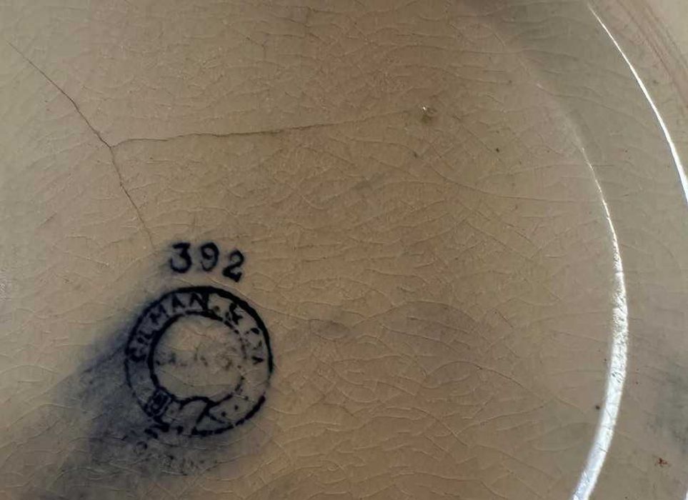 Saladeira antiga da Fabrica de Loiça de Sacavem 24X07 cm